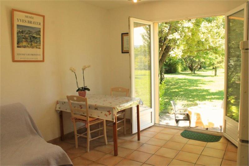 Bed and Breakfast Mas Le Pont Des Aubes LʼIsle-sur-la-Sorgue Zewnętrze zdjęcie